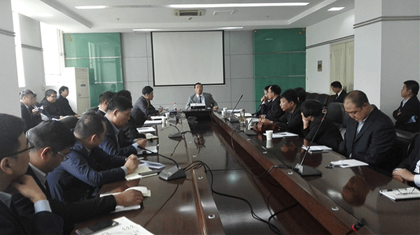 西瑪電機(jī)凝聚力量，統(tǒng)一思想，堅定信念，振奮精神。