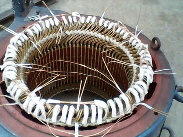 西瑪電機(jī)電源電壓不平衡對(duì)電機(jī)性能的影響。