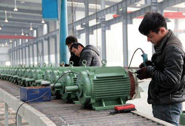 三相異步電動(dòng)機(jī)在運(yùn)轉(zhuǎn)中突然停止運(yùn)行是怎么回事？