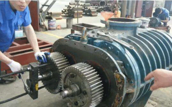 分享高壓電機軸承溫升的原因及處理方法。