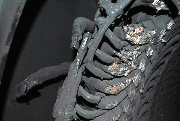 注意做好高壓電機(jī)的短路保護(hù)措施！